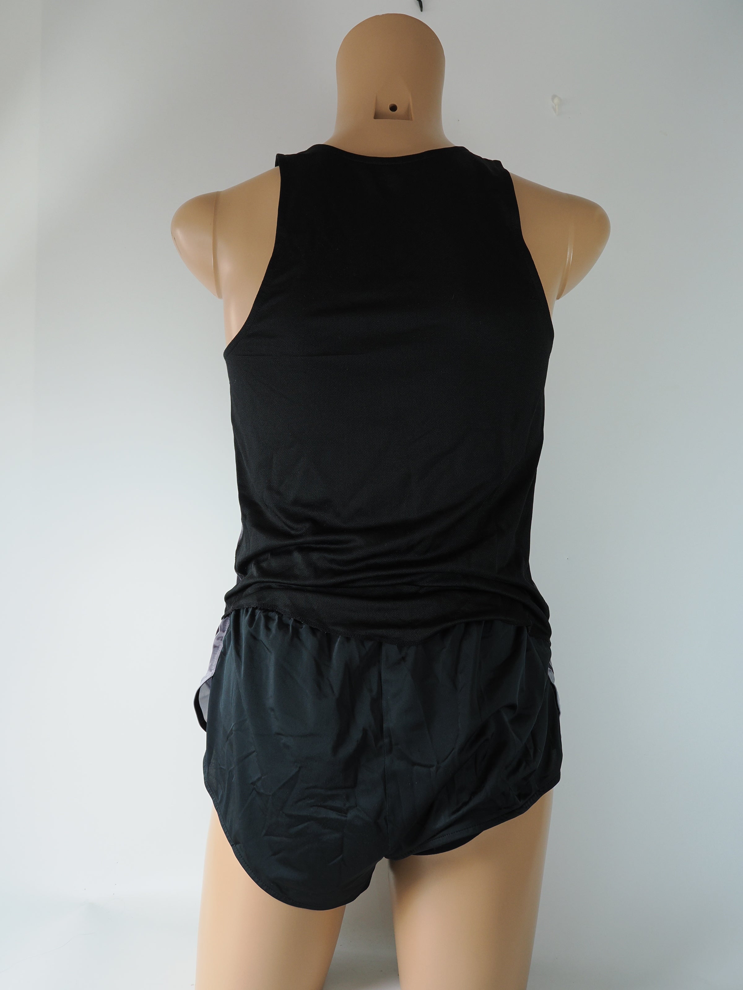 アシックス　中学男子陸上部　ランパン　ランシャツ